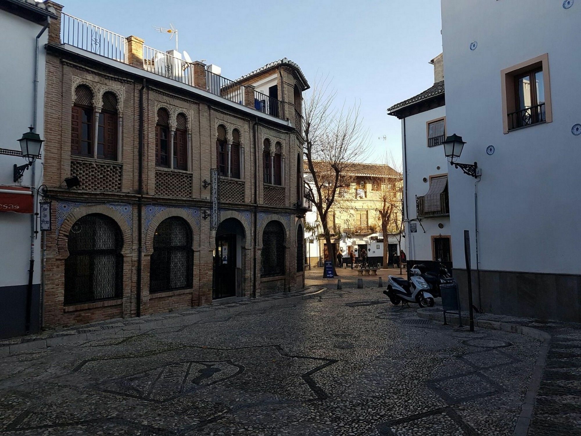 Apartamentos Puerta Nueva Granada Eksteriør bilde